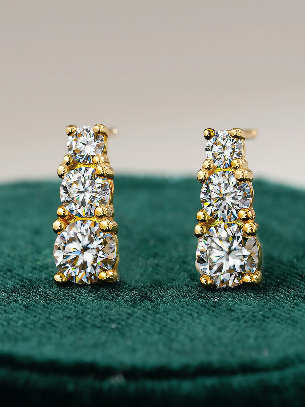 Essence Moissanite Studs