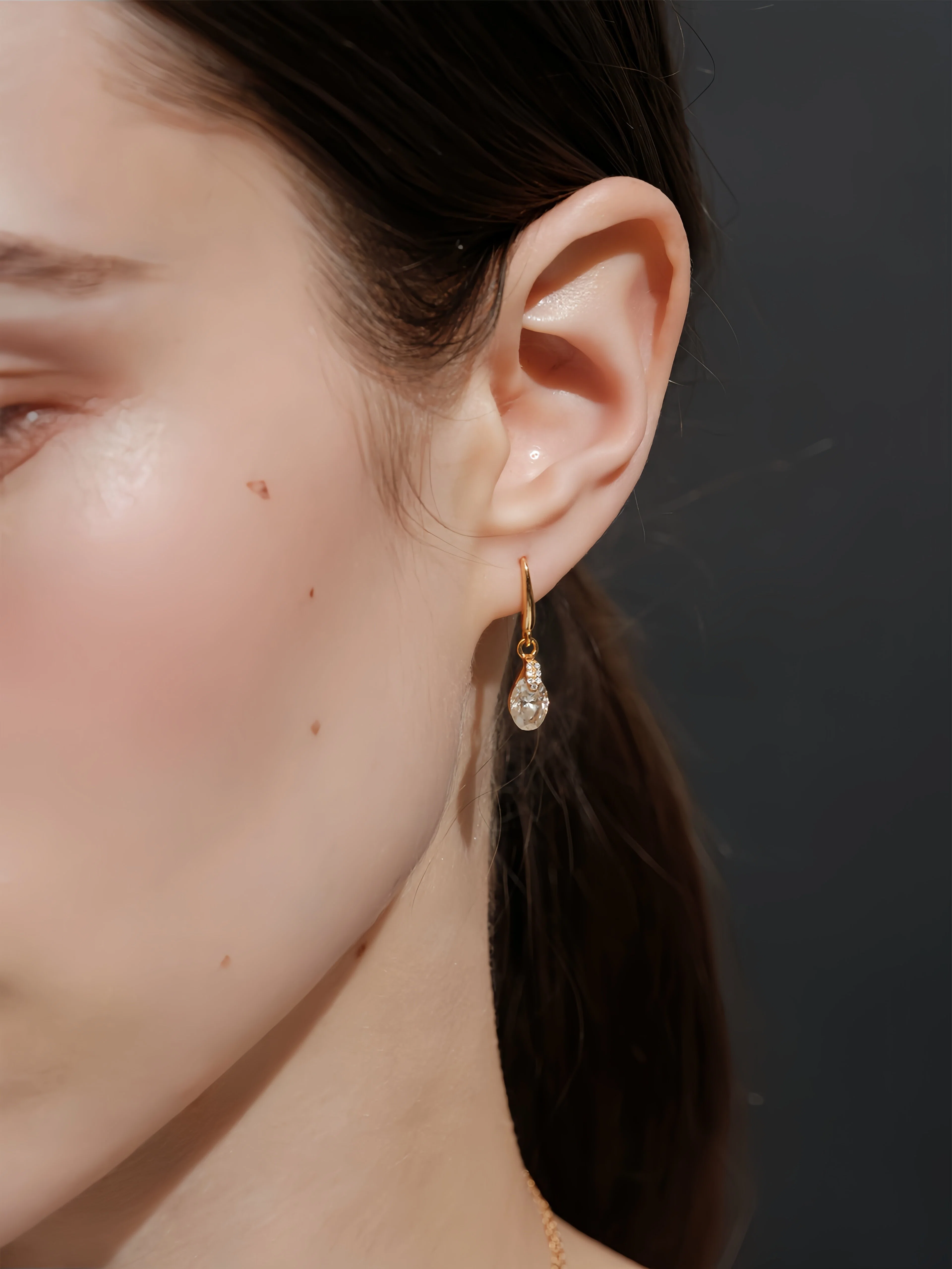 Mielle Moissanite Earrings