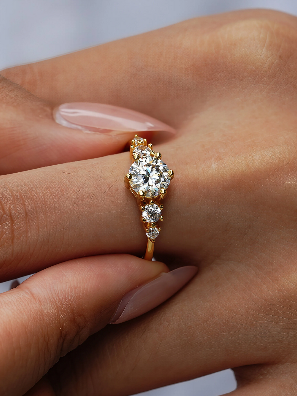 Solis Moissanite Ring