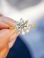 Solène Moissanite Ring