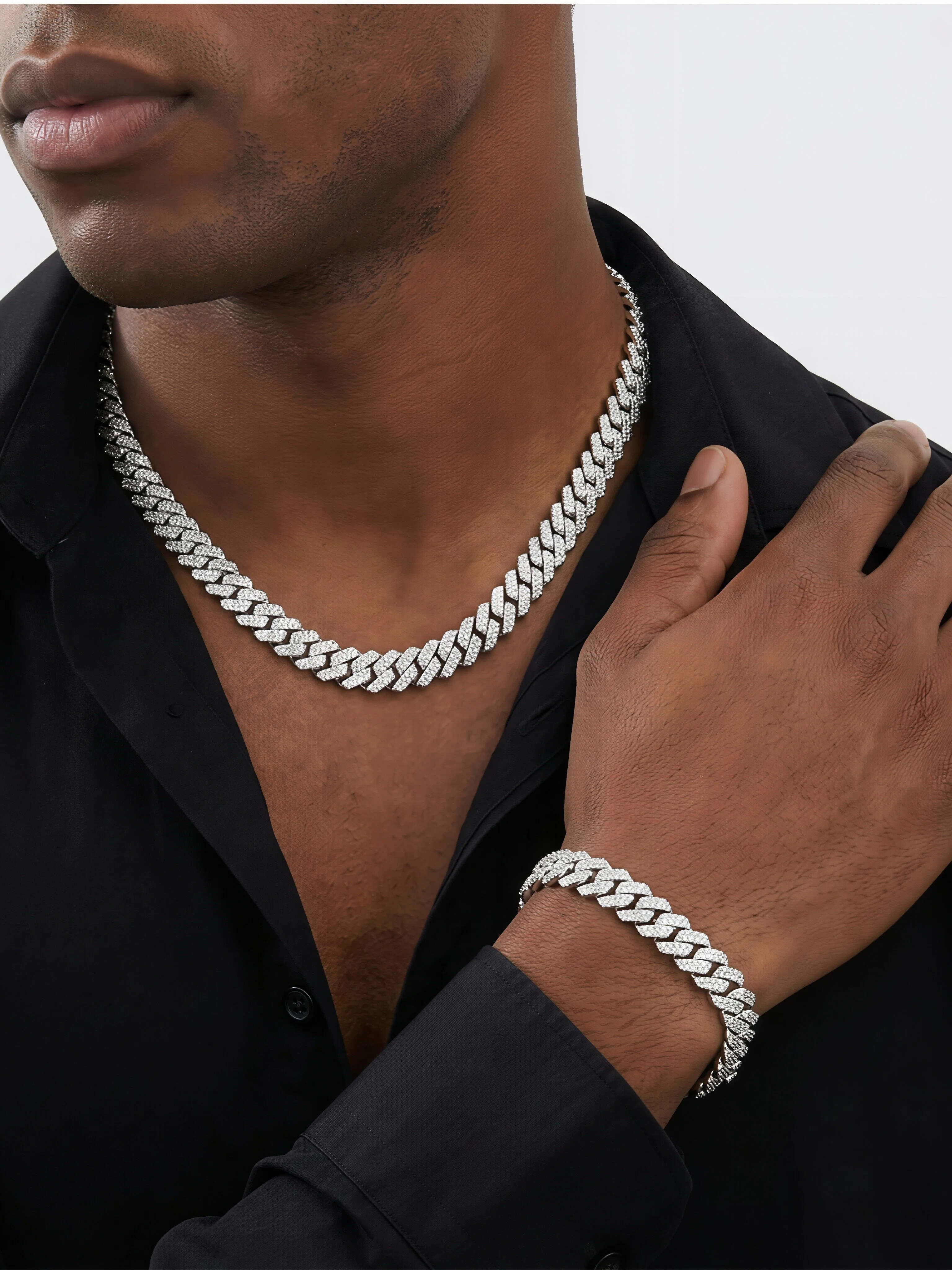 Gravity Moissanite Bracelet